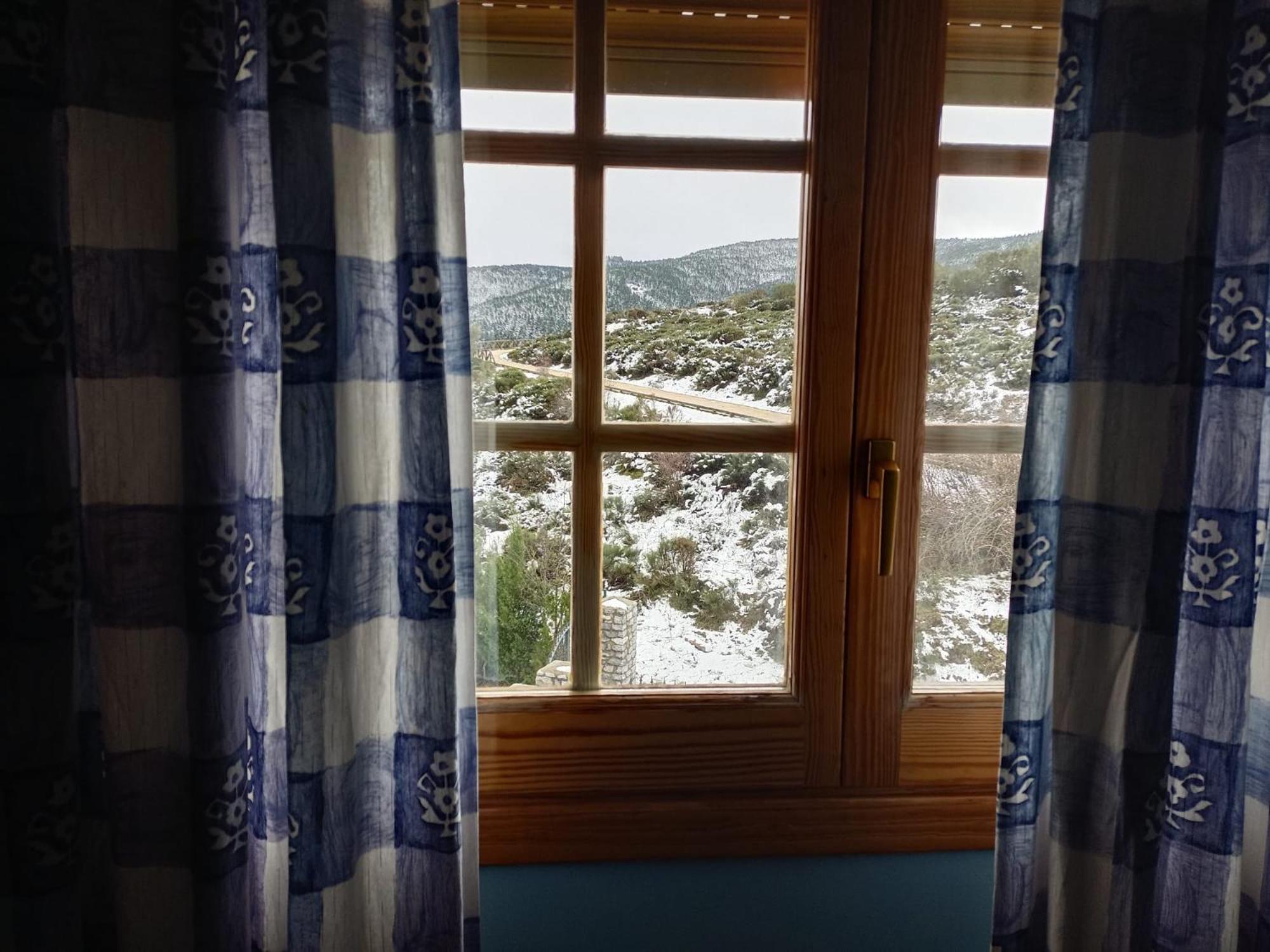 Hotel Pico Espiguete Alba de los Cardaños Kültér fotó